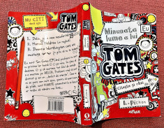 Minunata lume a lui Tom Gates. Editura Arthur, 2014 - Liz Pichon foto