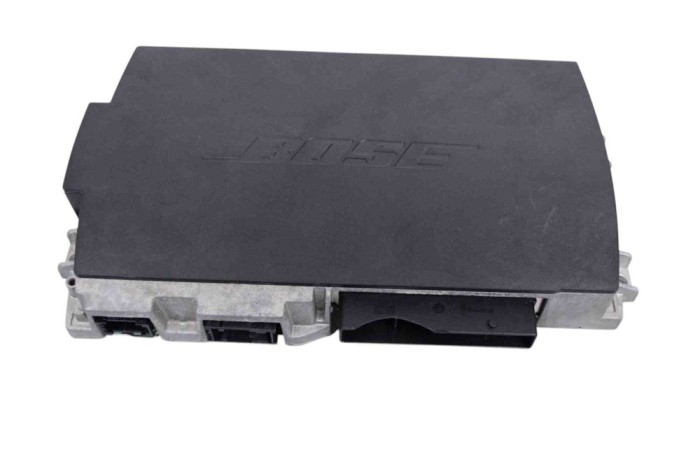 Amplificator de sunet AUDI Q3 8U 2014 OEM: 8X0035223C