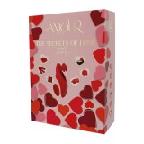Kit DREAMTOYS Amour The Secrets Of Love, set 7 produse, cu vibrator cu telecomandă, mască, lum&acirc;nare de masaj și petale de trandafir
