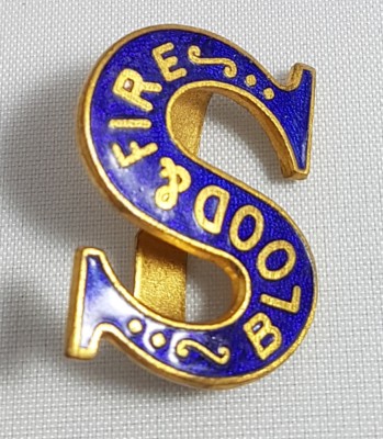 Insigna de membru- primul razboi mondial- Blood &amp;amp; Fire Salvation Army foto