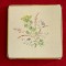 PLACA CERAMICA PICTATA MANUAL CU SUPORT DIN ALAMA PENTRU VASE FIERBINTI ANII &#039;50