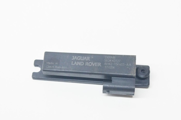 Antena Keyless Entry LAND ROVER RANGE ROVER IV L405 2017 OEM: 5E08X0127,AH42-15K603-AA 13331167