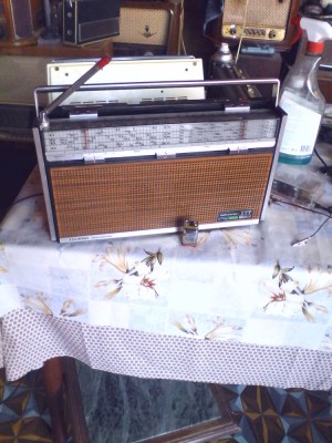 Radio vechi ITT Schaub-Lorenz Touring International 104 foto