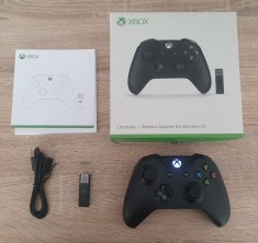 == Controller Wireless Microsoft Xbox One + adaptor wireless PC Windows 10 == foto