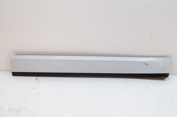 Bandou ușă dreapta față JAGUAR E-PACE X540 2020 OEM: J9C3-21064-A,J9C3-21064-B 13981412
