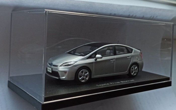 Macheta Toyota Prius MK3 Facelift Moon Roof 2011 silver - Ebbro 1/43