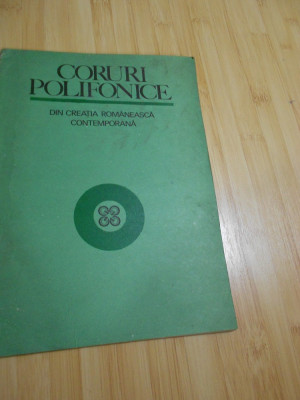 CORURI POLIFONICE - 1976 foto