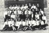 A3683N Eleve &icirc;n uniformă Straja Țării și profesoare de la Liceul Oltea Doamna, 1939, Cernăuți