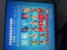 Vand cont de fornite foto