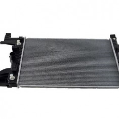 Radiator racire Chevrolet Cruze (J300), 05.2009-2014, motor 1.6, 82 kw; 1.8, 104 kw, benzina, cutie automata, cu/fara AC, 580x396x23 mm, aluminiu/pla