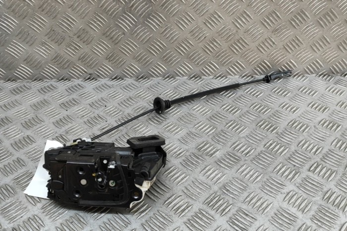 &Icirc;ncuietoare ușă dreapta față VW SHARAN 7N1, 7N2 2011 OEM: 5K1837016B 31047959
