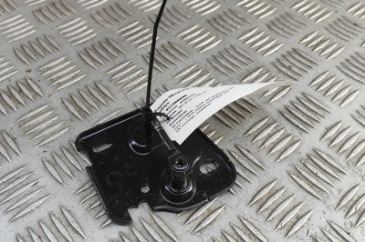 Zăvor de siguranță capota AUDI Q4 Sportback F4N 2024 OEM: 81A823185A | 31966880 foto