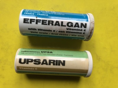 2 CUTII EFFERALGAN SI UPSARIN (GOALE) ANII 2000 foto