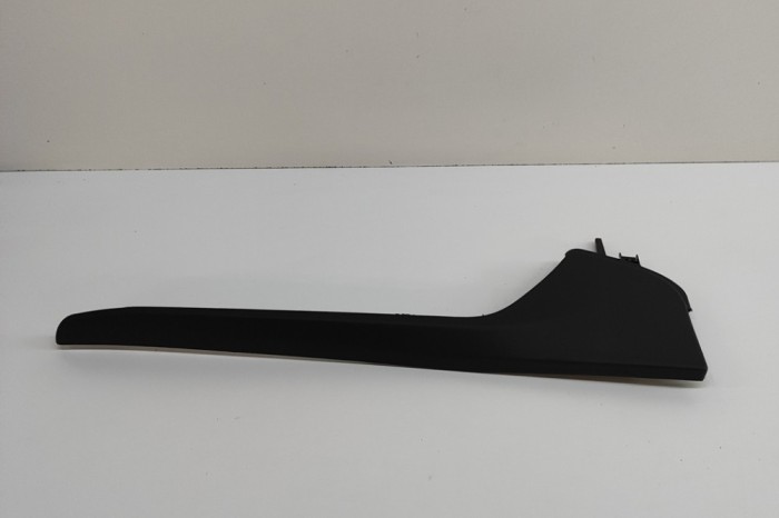 Ornament st&acirc;lp spate st&acirc;nga JAGUAR F-TYPE Coupe X152 2021 OEM: Coupe | 30182239