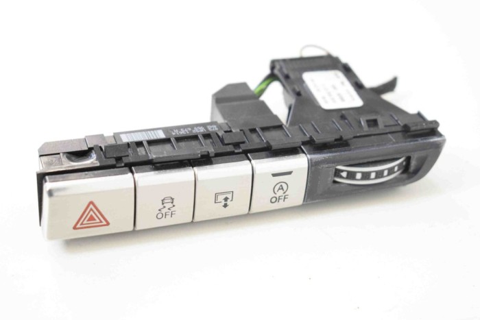 Comutator AUDI A8 D4 4H_ 2014 OEM: 4H0820911C,4H2959673N 11103485