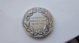 Serviciul de avocati machetator A Borrel med.Bz argintat 1996