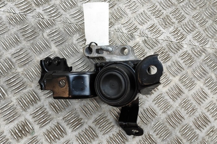 Suport motor dreapta TOYOTA YARIS CROSS MXP_ 2024 OEM: 12305-K0050 | 29048197