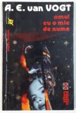 OMUL CU O MIE DE NUME de A. E. van VOGT , 1996