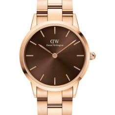 Daniel Wellington ceas DW00100461 femei, culoarea auriu