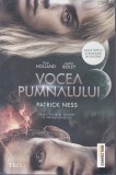 bnk ant Patrick Ness - Vocea pumnalului ( SF &amp; Fantasy )