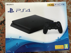 PlayStation 4 Slim 1TB Ful Box! foto