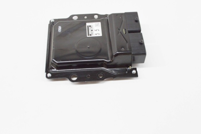 Unitate de control motor NISSAN LEAF ZE0 2014 OEM: 23740-3NL6A,MB112700-830212 20589351