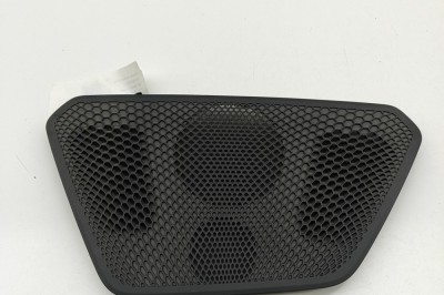 Capac difuzor BMW 4 Convertible G23, G83 2022 OEM: 83543003 | 31641068 foto