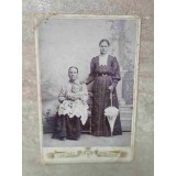 FOTOGRAFIE, PORTRET - 3 GENERATII: BUNICA, MAMA SI NEPOTICA. SFARSITUL SEC. XIX - INCEPUTUL SEC.XX. 49-238023