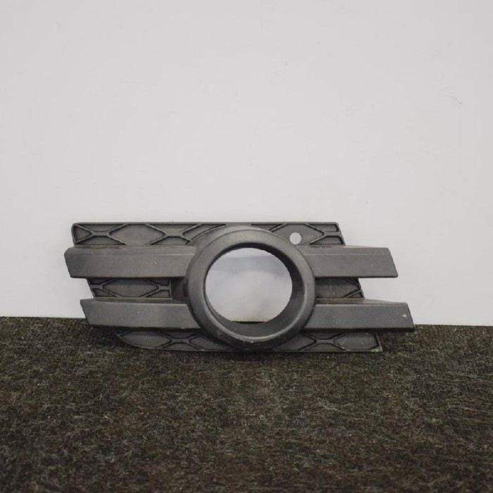 Grila dreapta față MERCEDES-BENZ GL X164 2009 OEM: A1648851223 2892622