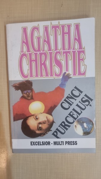 Cinci purcelusi - Agatha Christie