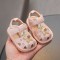 Sandalute roz cu piuitoare si steluta aplicata (Marime Disponibila: 9-12 luni