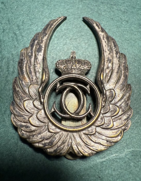 Insigna observator aerian Carol 2 perioada 1930 1940 varianta argintata