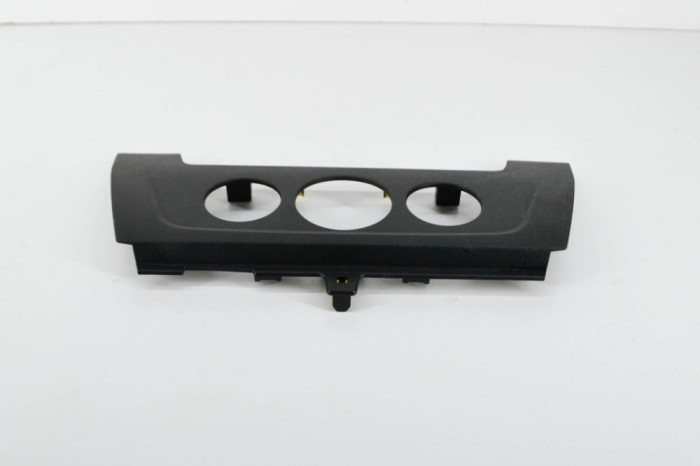 nerasta RENAULT MASTER III Furgon FV 2020 OEM: 682605388R 17154761