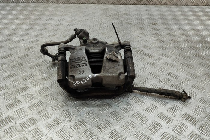 Etrier de fr&acirc;nă dreapta față CITRO&Euml;N C5 AIRCROSS 2024 OEM: 1647880080 30291641