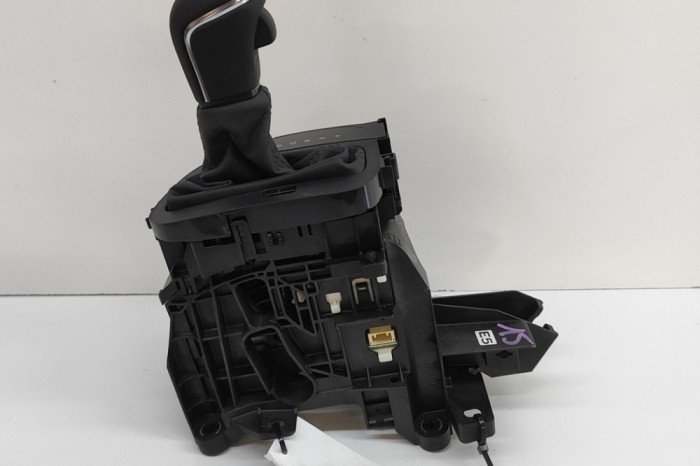 Timonerie cutie de viteze TOYOTA YARIS CROSS MXP_ 2022 OEM: Off-road | 28309222