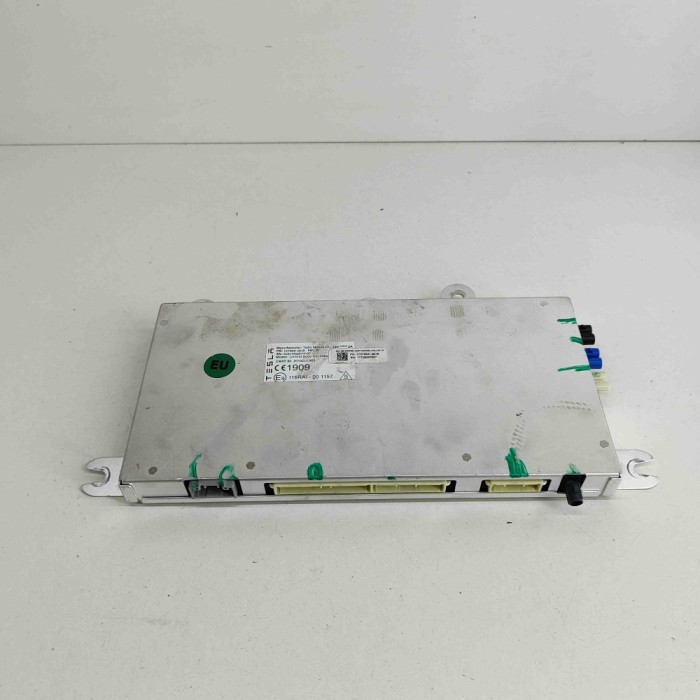 Modul de confort TESLA MODEL X 2017 OEM: 1072541-00-B 25804624