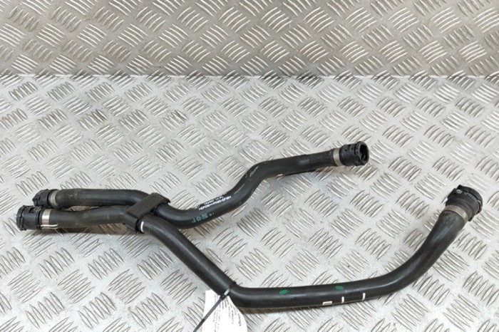 Furtun de lichid de răcire BMW iX I20 2022 OEM: 8833638,8833639 29048172