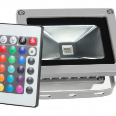 Proiector LED RGB 10W alimentare 220 - 230 V cu Telecomanda