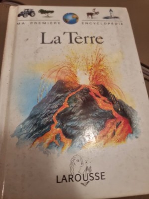 La Terre, Larousse foto