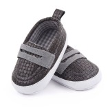 Pantofiori gri tip mocasini pentru bebelusi (Marime Disponibila: 6-9 luni