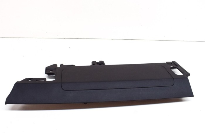 Ornament inferior planșa de bord TESLA MODEL 3 2022 OEM: 1111624-00-B,1111625-00-B 20295879