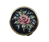 PUDRIERĂ VINTAGE ELIZABETH ARDEN CU MODEL PETIT POINT, ANII&#039;50