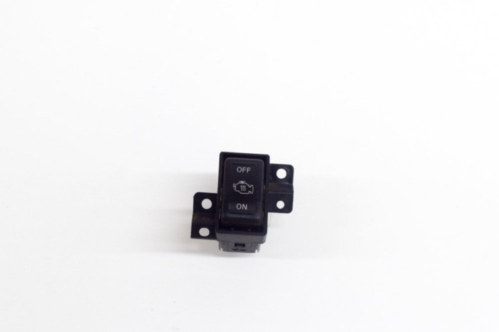 Comutator NISSAN NP300 NAVARA D40 2006 OEM: 68106-EB400 14882893
