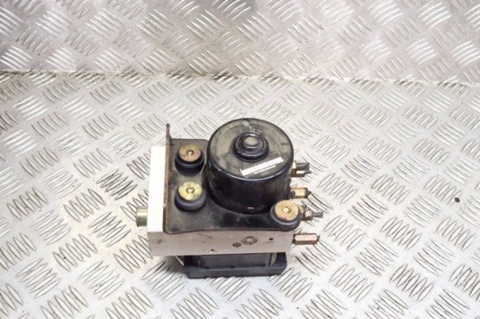 Pompa ABS SSANGYONG RODIUS 2005 OEM: 00007778C0,48940-21200,06.2102-0066.4 14392331