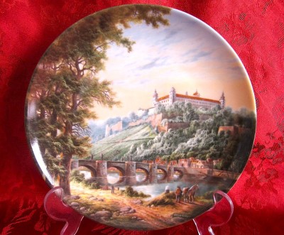 FARFURIE DECORATIVA PORTELAN KAISER BAVARIA - BRADEX SEMNAT IN EDITIE LIMITATA foto