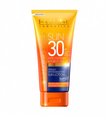 Lotiune de plaja, Eveline Cosmetics, SPF 30, Rezistent la apa, 200 ml foto