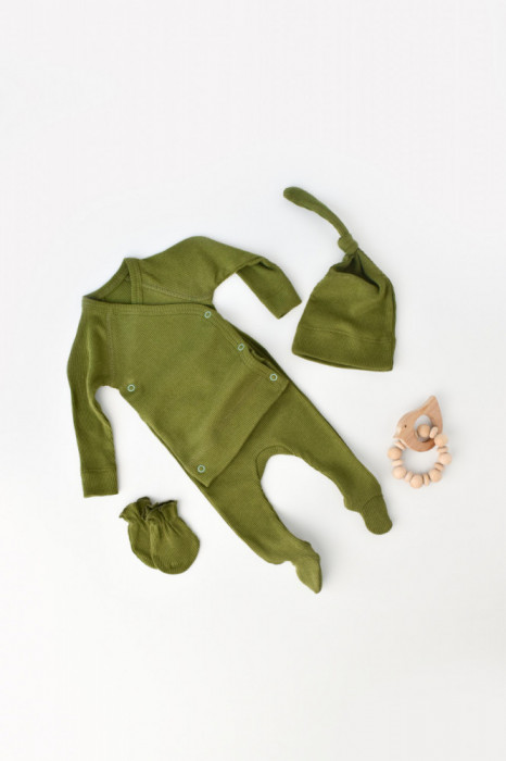 Set 4 piese: bluza, pantaloni, caciulita si manusi din bumbac organic si modal - Verde, BabyCosy (Marime: 0-3 Luni)