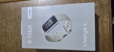Fitbit charge 6 Nou foto
