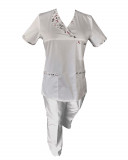 Costum Medical Pe Stil, Alb cu Elastan Cu Paspoal si Garnitură Stil Japonez, Model Nicoleta - 4XL, 4XL