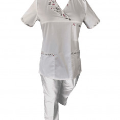 Costum Medical Pe Stil, Alb cu Elastan Cu Paspoal si Garnitură Stil Japonez, Model Nicoleta - M, M